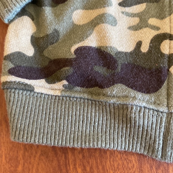 Garanimals 3 to 6 months baby camouflage jacket/hoodie/coat - Picture 5 of 13